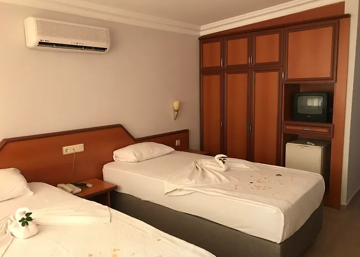 Muz Hotel